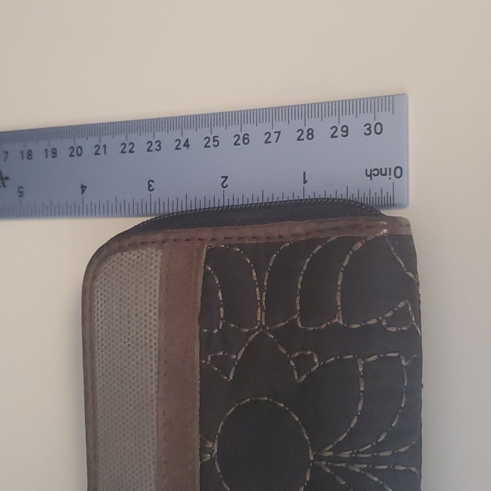 Fossil Key Per Quilted Wallet - image 6